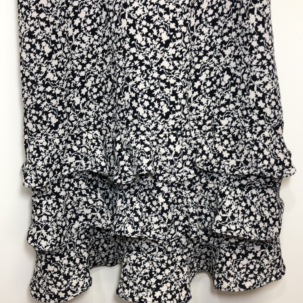 Urban Outfitters Angelica Floral Ruffle Midi Dress Black Cream Size Medium - Picture 6 of 12